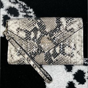 Victoria’s Secret Wrist Wallet